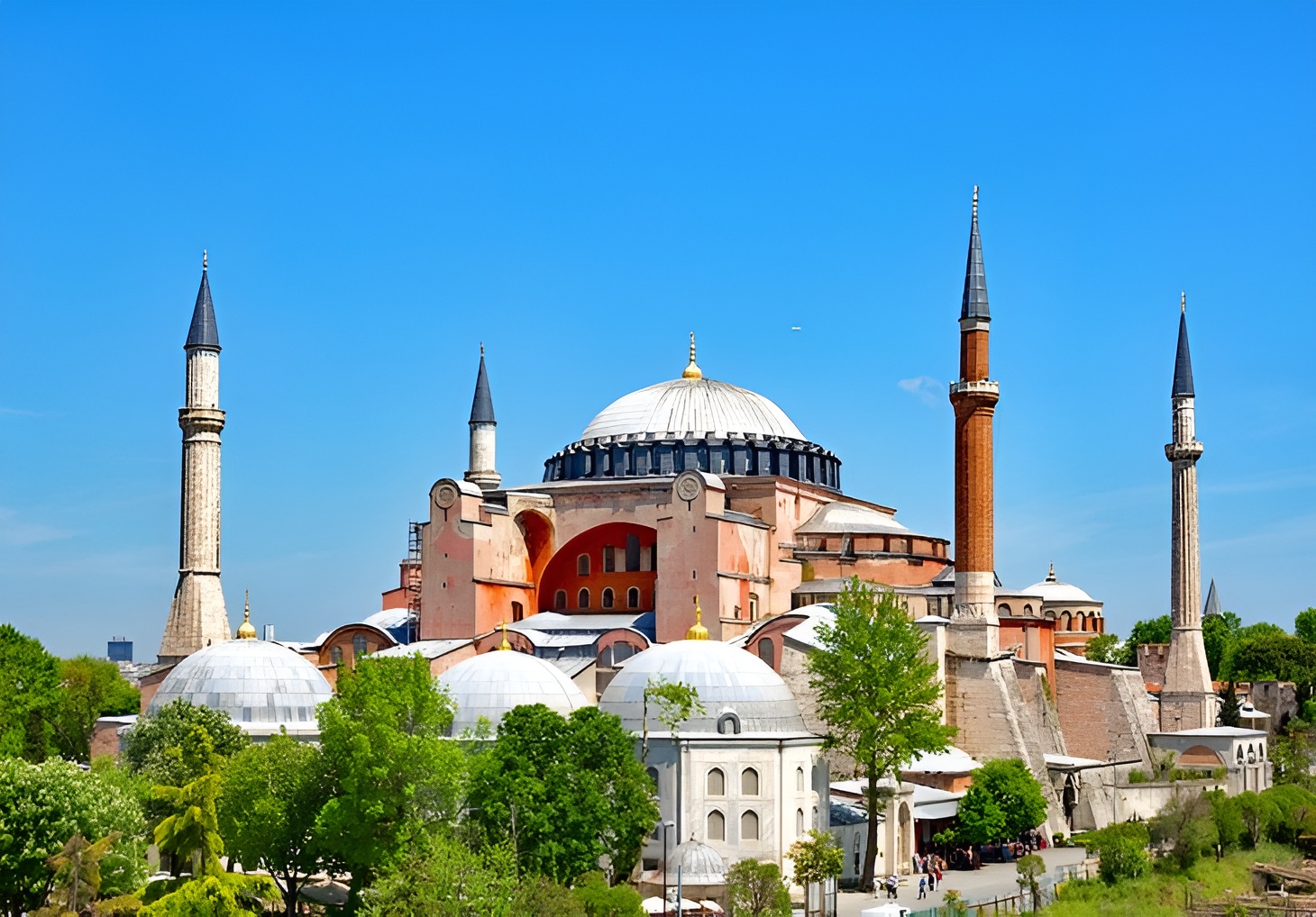 turkey-top-attractions-hagia-sophia-aya-sofya-mosque-clear-sky